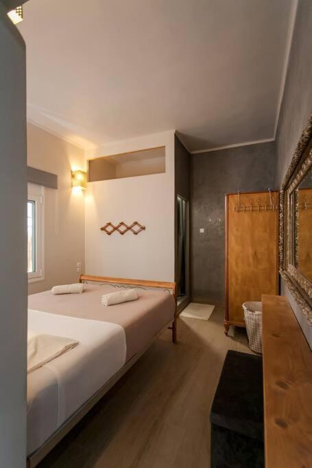The Cozy Nest * Chrissi Akti Chania